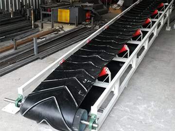 Kauçuk Bantlı Konveyör